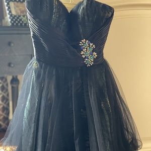 Black peacock short strapless homecoming prom dress Size 0